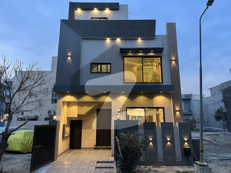 3 Marla beautiful house for sale in C block al kabir town phase 2 lahore