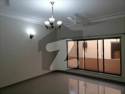 17 Marla House In Askari 10 - Sector F Available for Rent