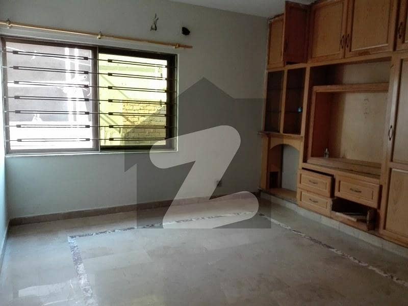 Rent A Upper Portion In Rawalpindi Prime Location Satellite Town