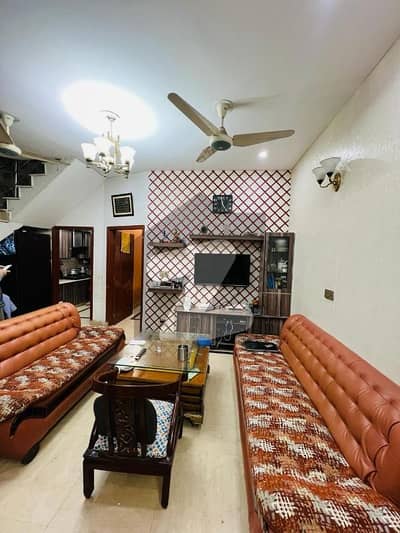 ملٹری اکاؤنٹس ہاؤسنگ سوسائٹی لاہور میں 4 کمروں کا 4 مرلہ مکان 1.35 کروڑ میں برائے فروخت۔