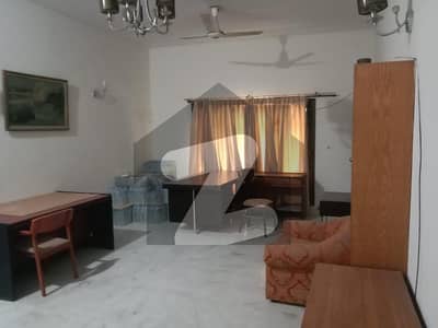 پی ای سی ایچ ایس بلاک 6 پی ای سی ایچ ایس,جمشید ٹاؤن,کراچی میں 4 کمروں کا 1 کنال دفتر 3.0 لاکھ میں کرایہ پر دستیاب ہے۔ پی ای سی ایچ ایس بلاک 6 پی ای سی ایچ ایس,جمشید ٹاؤن,کراچی میں 4 کمروں کا 1 کنال دفتر 3.0 لاکھ میں کرایہ پر دستیاب ہے۔
