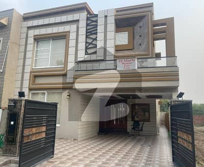 Brand New 10 Marla 5 Bedroom House At Very Prime Location Of Usman Block, Bahria Town Lahore