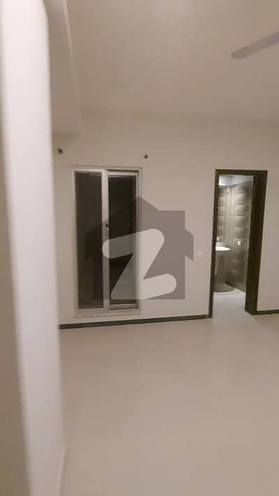 Exative Height 2Bedroom Tv lounge kitchen available for Rent