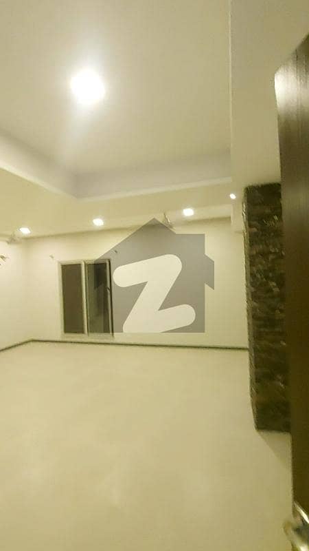 Executive Height 2 Bedroom Tv Lounge Kitchen Available For Rent