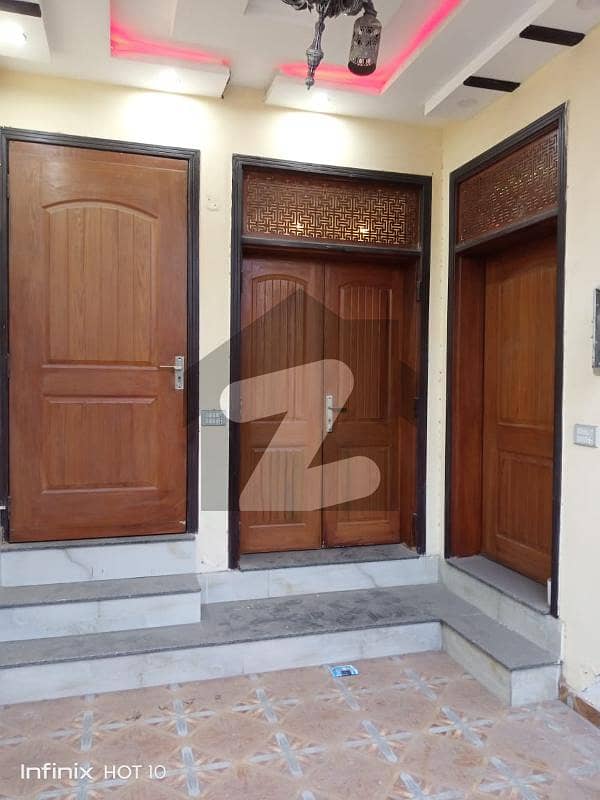 الرحمان گارڈن فیز 2 الرحمان گارڈن,لاہور میں 4 کمروں کا 4 مرلہ مکان 1.25 کروڑ میں برائے فروخت۔