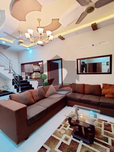 ایڈن بولیوارڈ ہاؤسنگ سکیم کالج روڈ,لاہور میں 5 کمروں کا 5 مرلہ مکان 1.8 کروڑ میں برائے فروخت۔