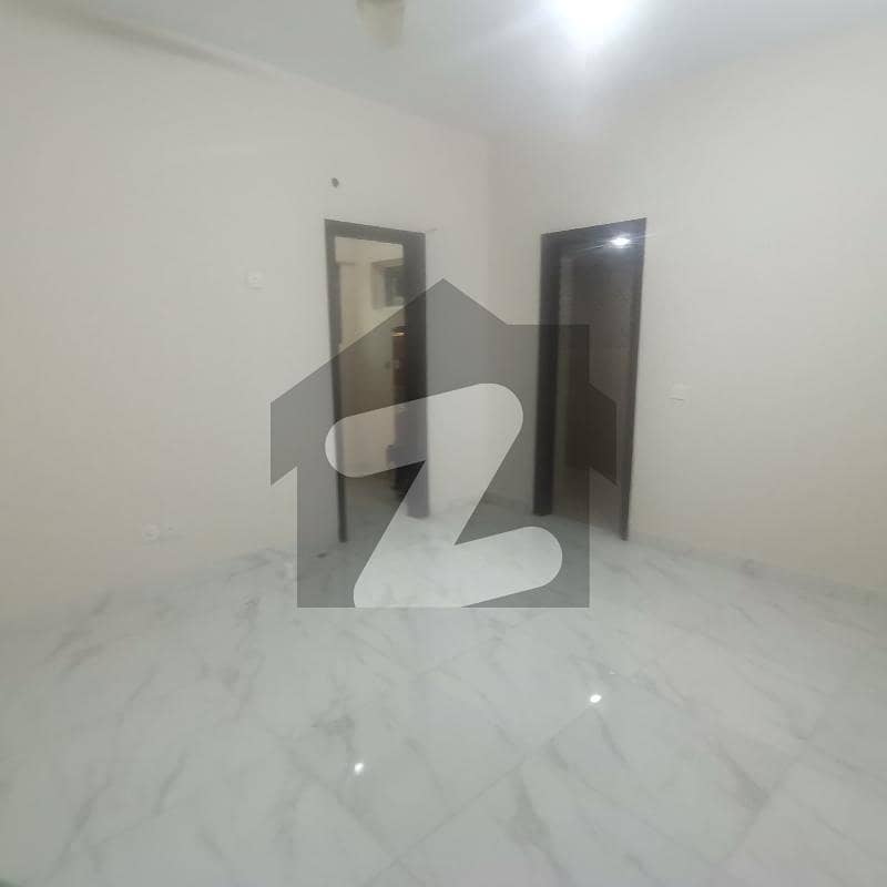 4 Bedrooms Flat For Rent In Khalid Bin Waleed Road