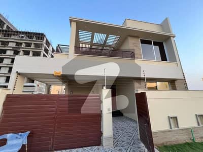 Prominently-Located Prime Location House Available In Bahria Town - Precinct 8 For sale