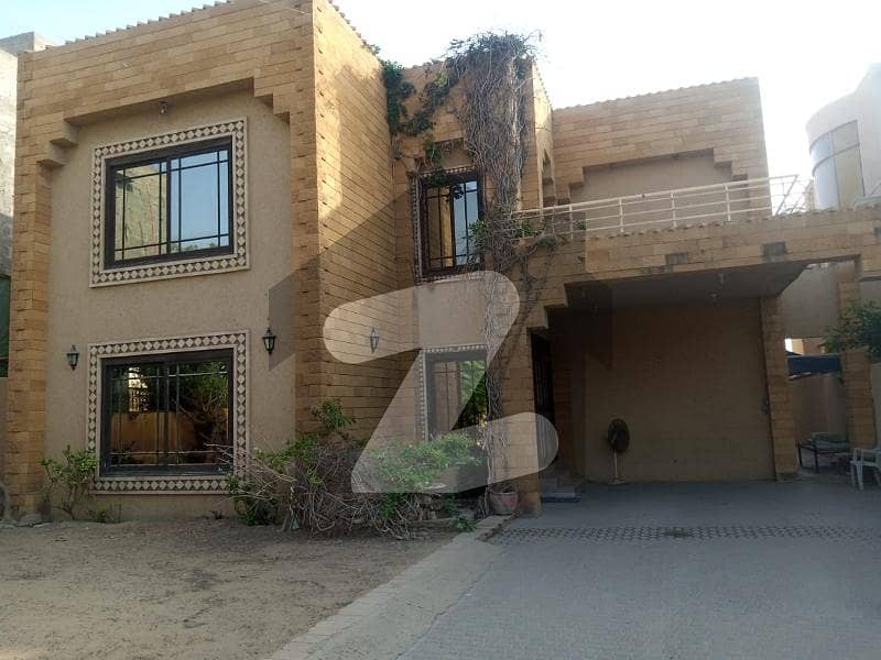 On Excellent Location Well Maintained Bungalow Available For Sale Between Kh-e-Sehar & Rahat DHA Phase 6