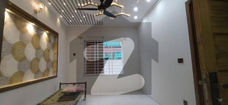 سوان گارڈن ۔ بلاک سی سوان گارڈن,اسلام آباد میں 4 کمروں کا 6 مرلہ مکان 3.2 کروڑ میں برائے فروخت۔