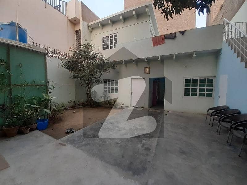 پی اینڈ ٹی ہاؤسنگ سوسائٹی کورنگی,کراچی میں 4 کمروں کا 8 مرلہ مکان 2.8 کروڑ میں برائے فروخت۔