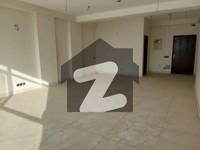 OFFICE IS AVAILABLE ON THE RENT INTHR COMMERRICAL BUILDINGS AT SHAHRE E FAISAL