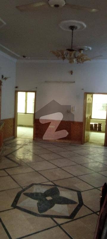 چکلالہ سکیم 3 چکلالہ سکیم,راولپنڈی میں 4 کمروں کا 10 مرلہ مکان 90.0 ہزار میں کرایہ پر دستیاب ہے۔