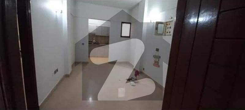 Prime Location In DHA Phase 6 Flat Sized 950 Square Feet For Sale