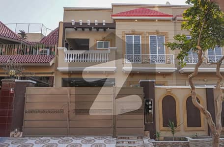 10 Marla Brand New Luxury House For SALE In NFC Phase 1