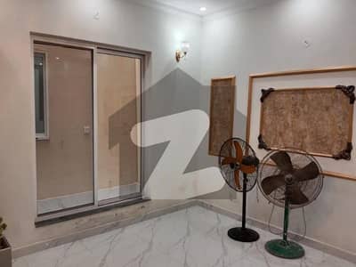 House For sale Situated In Gulberg