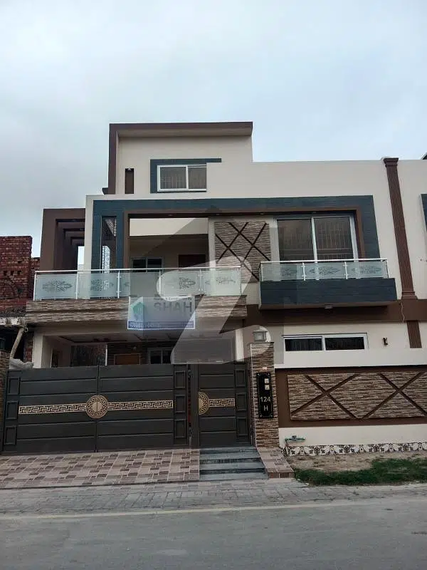 10 Marla Brand New House For Sale In Dream Gardens Lahore