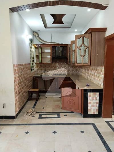 سوان گارڈن ۔ بلاک ایچ سوان گارڈن,اسلام آباد میں 2 کمروں کا 7 مرلہ مکان 48.0 ہزار میں کرایہ پر دستیاب ہے۔