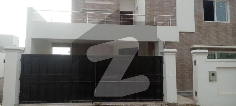 فالکن کمپلیکس نیوملیر ملیر,کراچی میں 4 کمروں کا 14 مرلہ مکان 10.0 کروڑ میں برائے فروخت۔