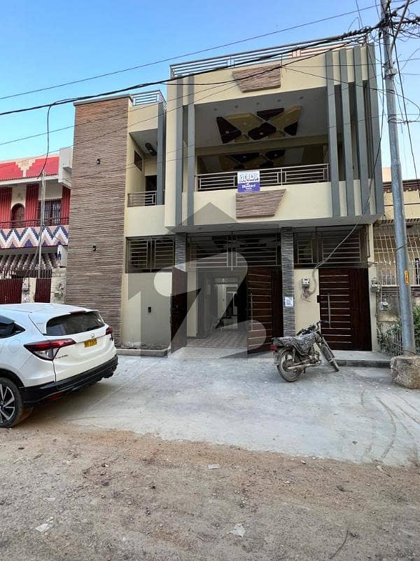 گلشنِ معمار - سیکٹر زیڈ گلشنِ معمار,گداپ ٹاؤن,کراچی میں 6 کمروں کا 8 مرلہ مکان 3.45 کروڑ میں برائے فروخت۔