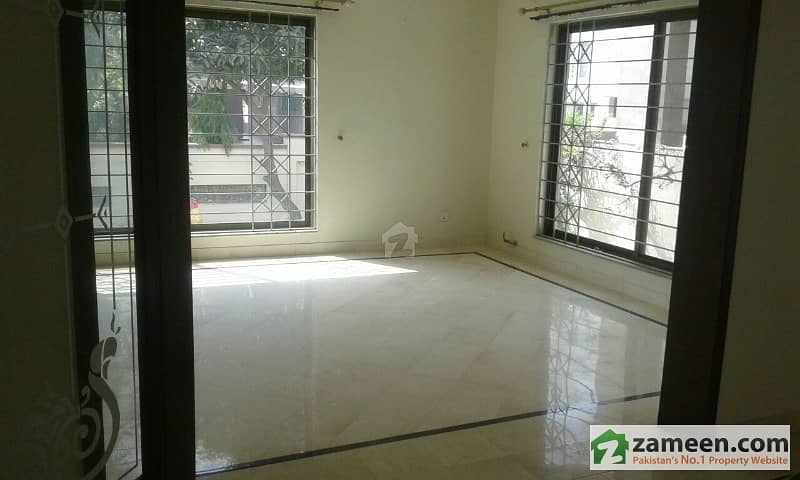 1 Kanal Bungalow Near National Hospital In Dha Phase 1 Best Option For Genuine Buyers 1 Kanal Bungalow Near National Hospital In Dha Phase 1 Best Option For Genuine Buyers