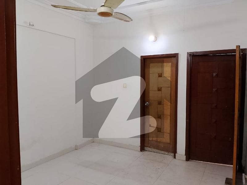 پی اینڈ ٹی کالونی کراچی میں 2 کمروں کا 4 مرلہ فلیٹ 35.0 ہزار میں کرایہ پر دستیاب ہے۔