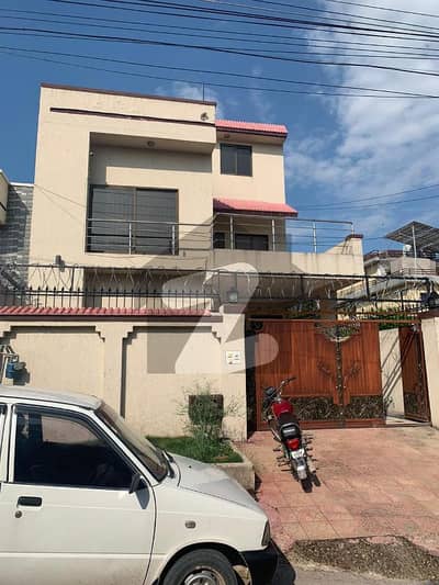 10 Marla Double Storey House Available For Rent In Soan Garden Block E