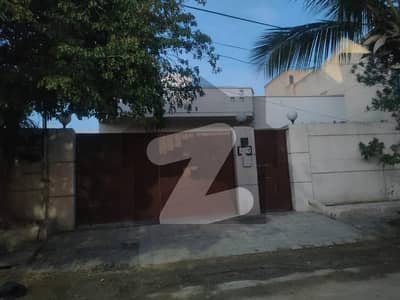 ڈی ایچ اے فیز 6 ڈی ایچ اے ڈیفینس,کراچی میں 3 کمروں کا 1 کنال مکان 8.5 کروڑ میں برائے فروخت۔