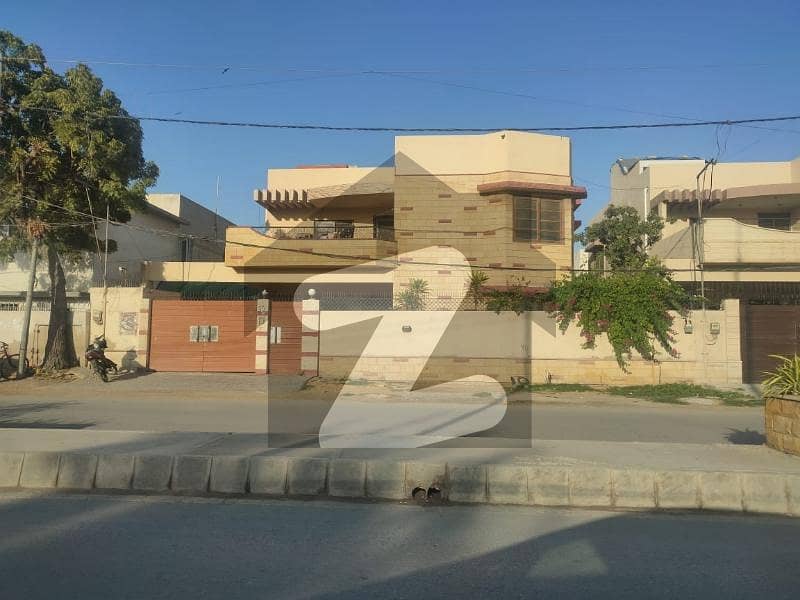 ڈی ایچ اے فیز 6 ڈی ایچ اے ڈیفینس,کراچی میں 4 کمروں کا 14 مرلہ مکان 7.5 کروڑ میں برائے فروخت۔