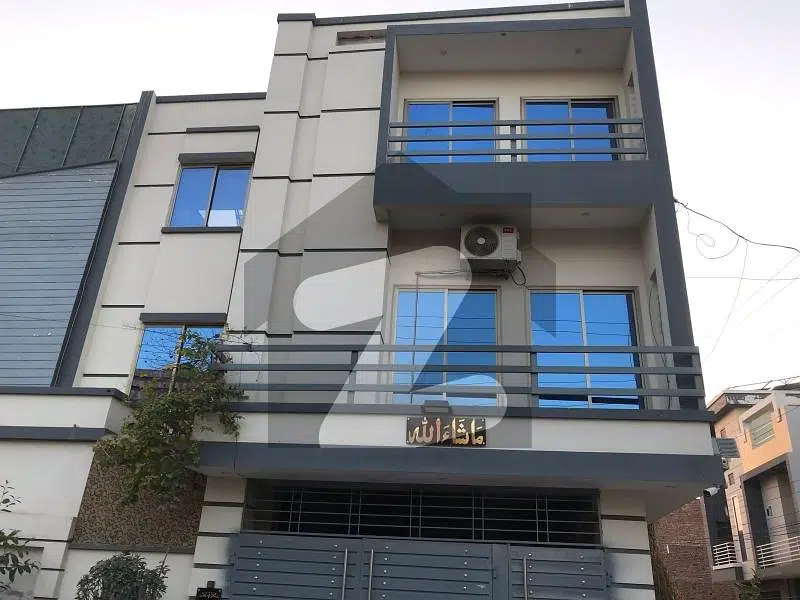 5 Marla Triple Stoery Corner House Available For Sale In Iqbal Villa'S