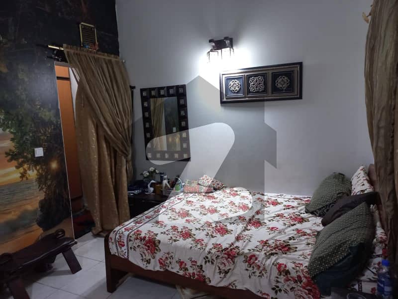 ڈی ایچ اے فیز 7 ایکسٹینشن ڈی ایچ اے ڈیفینس,کراچی میں 4 کمروں کا 4 مرلہ مکان 3.2 کروڑ میں برائے فروخت۔
