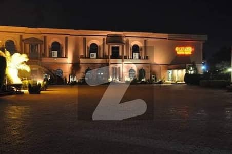 7.50 Kanal Building With 23,000 sqft Covered Area For Rent at Very Prime Location near Canal Road Faisalabad