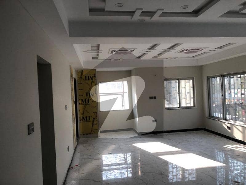 First Floor 1600 Sq Feet Office Space Available On For Rent In Sector F-8 Markaz