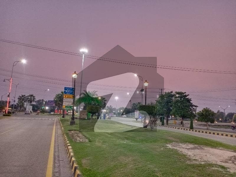 سینٹرل پارک ۔ بلاک بی سینٹرل پارک ہاؤسنگ سکیم,لاہور میں 1 کنال رہائشی پلاٹ 1.36 کروڑ میں برائے فروخت۔