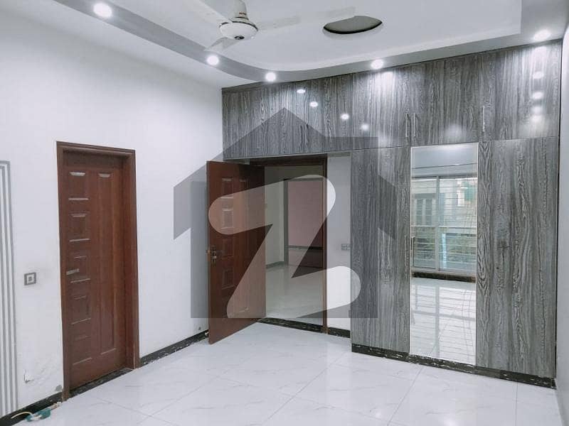 Vip Upper Portion For Rent In Formanites Housing Scheme Near DHA Phase 5