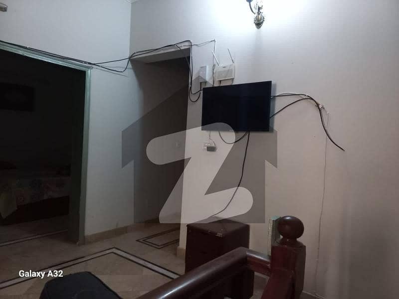 01 Room Attach bath Furnished Room Only Female Use Available For Rent