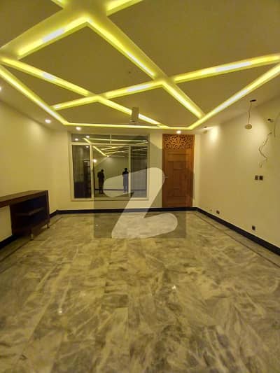 Upper Portion For Rent In E/11/2