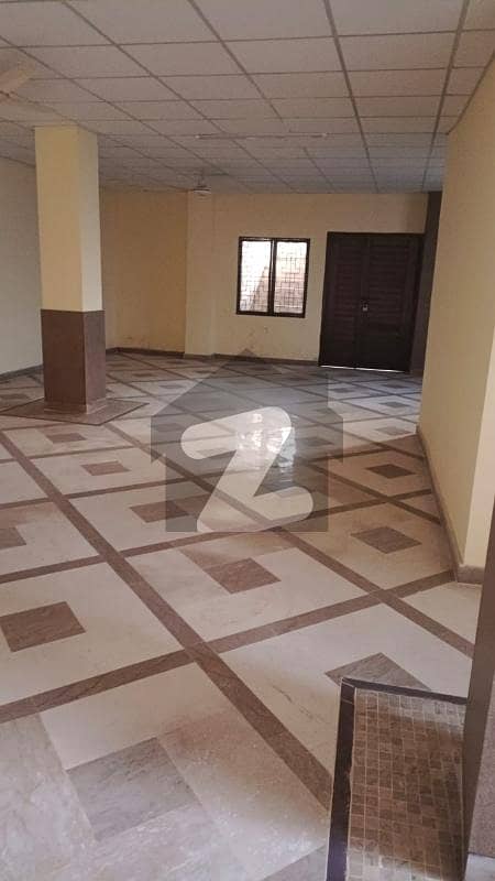 Triple Storey Shop With Basement And First Floor Plaza