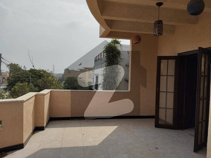 ڈی ایچ اے فیز 5 ڈی ایچ اے ڈیفینس,کراچی میں 5 کمروں کا 1 کنال مکان 13.0 کروڑ میں برائے فروخت۔