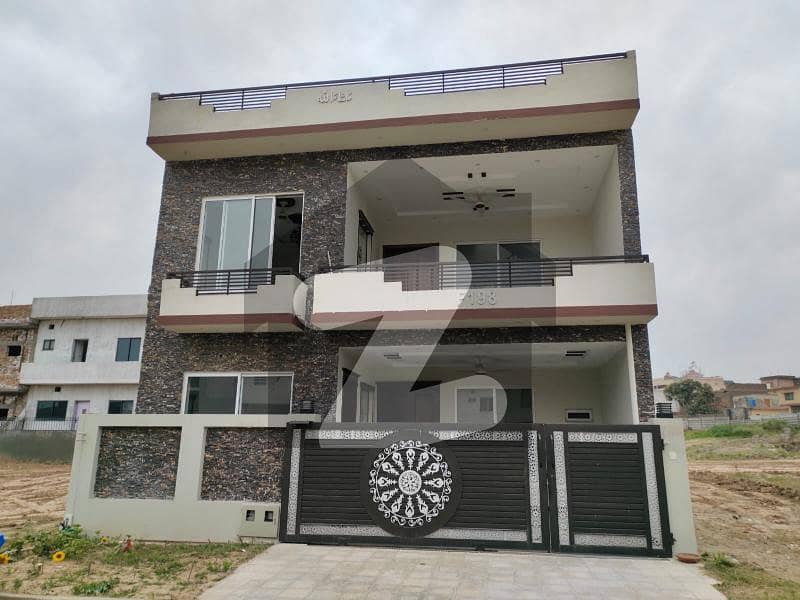 7 Marla Double Storey Brand New House Available For Rent In Block F