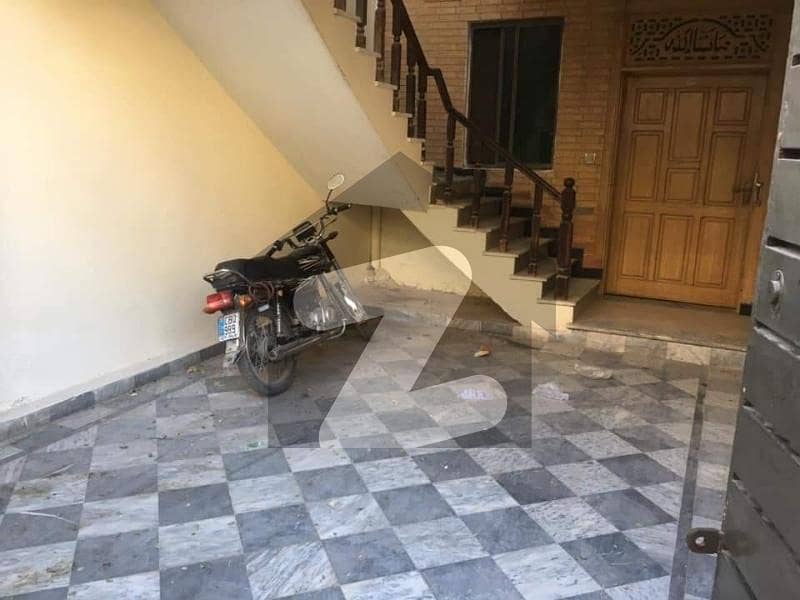 5 Marla Ground Portion Avalable For Rent In Airport Housing Society