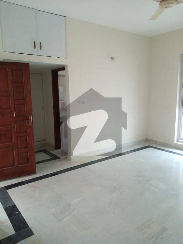 E-11 main double road 5 bed rooms full house available for rent