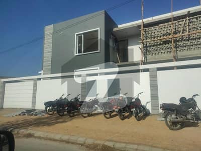 ڈی ایچ اے فیز 6 ڈی ایچ اے ڈیفینس,کراچی میں 4 کمروں کا 12 مرلہ مکان 8.25 کروڑ میں برائے فروخت۔