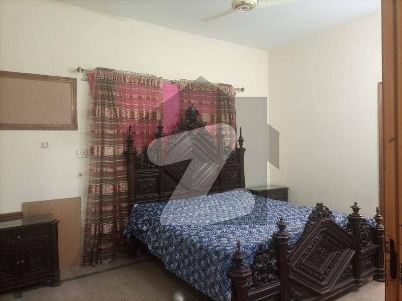 10-Marla Lower Portion 2 beds Rooms for Rent