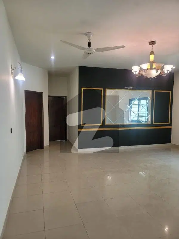 Luxurious 500 Yards Portion Available For Rent