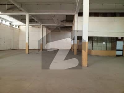 Vip 27000 Sq Ft Warehouse Available For Rent In Faisalabad