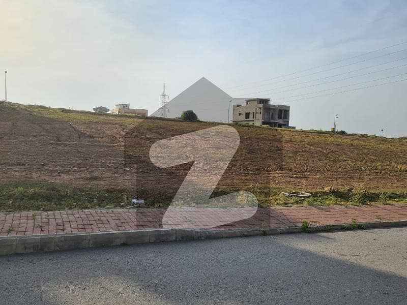Bahria Town Sector F2 Level Solid Land 10 Marla