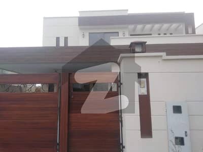 Dha phase 4 kanal full house with basement proper double unit for rent