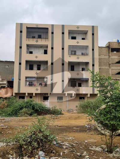 محمود آباد کراچی میں 3 کمروں کا 4 مرلہ فلیٹ 30.0 ہزار میں کرایہ پر دستیاب ہے۔