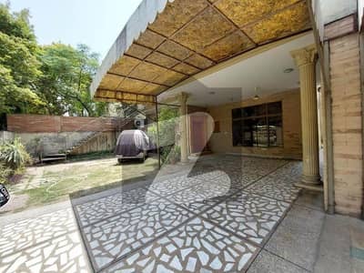 1 Kanal Double Storey House For Rent